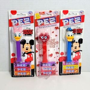 PEZ Dispensers NEW Lot of Three Donald and Daisy Duck and Valentines Heart NWT